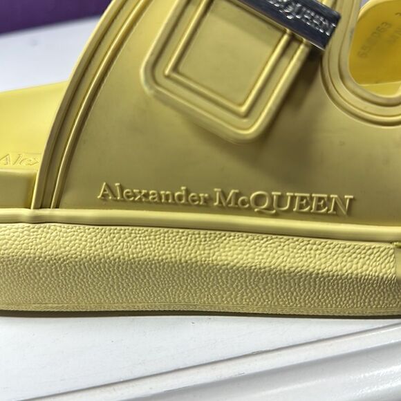 Alexander Macqueen Yellow Slides Preloved - Picture 5 of 7